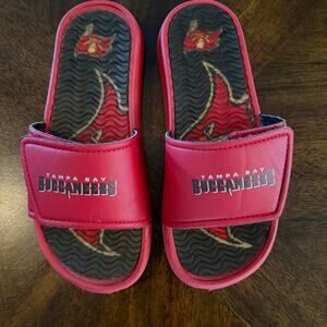 Tampa Bay Buccaneers FOCO GEL Youth Slide Sandals - Size: M (13)